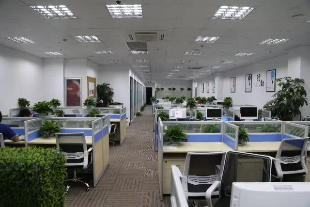 徐家匯校區(qū)環(huán)境 徐家匯校區(qū)環(huán)境