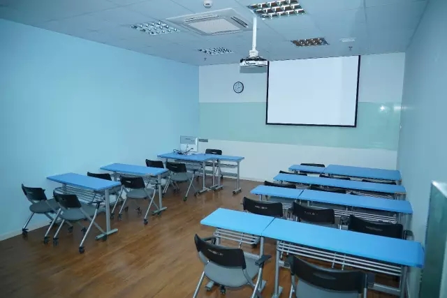 校區(qū)環(huán)境 校區(qū)環(huán)境