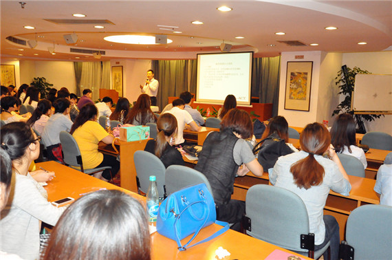 ACT官方中國總部專家蒞臨上海新航道進(jìn)行ACT教學(xué)培訓(xùn)